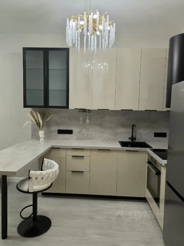 1-комн. квартира, 42 м², 39/43 этаж