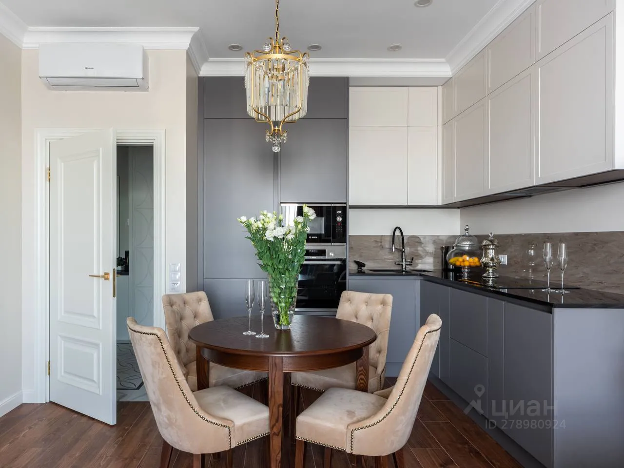 2-комн. квартира, 56 м², 6/20 этаж