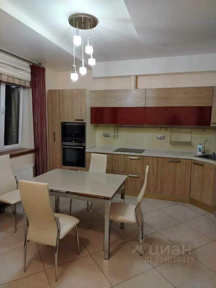 2-комн. квартира, 80 м², 22/24 этаж
