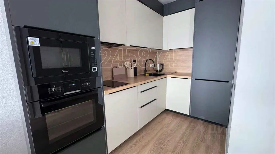 1-комн. квартира, 32 м², 19/33 этаж