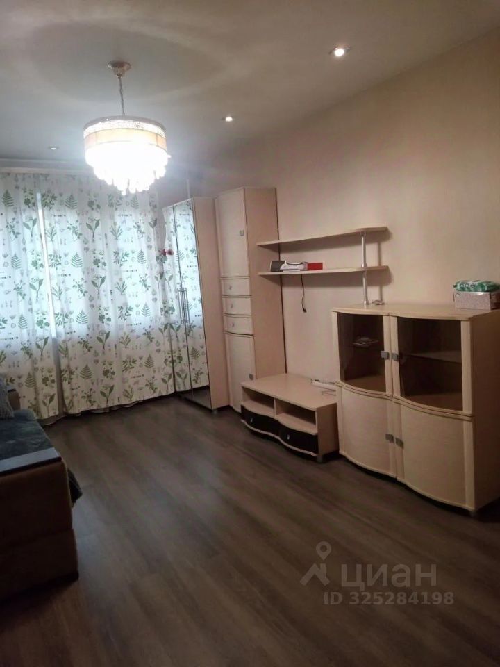 1-комн. квартира, 42 м², 4/24 этаж