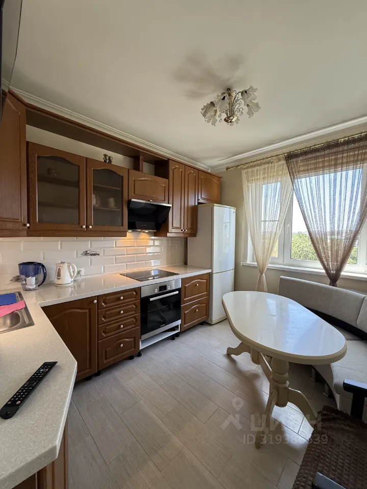 2-комн. квартира, 55 м², 6/16 этаж