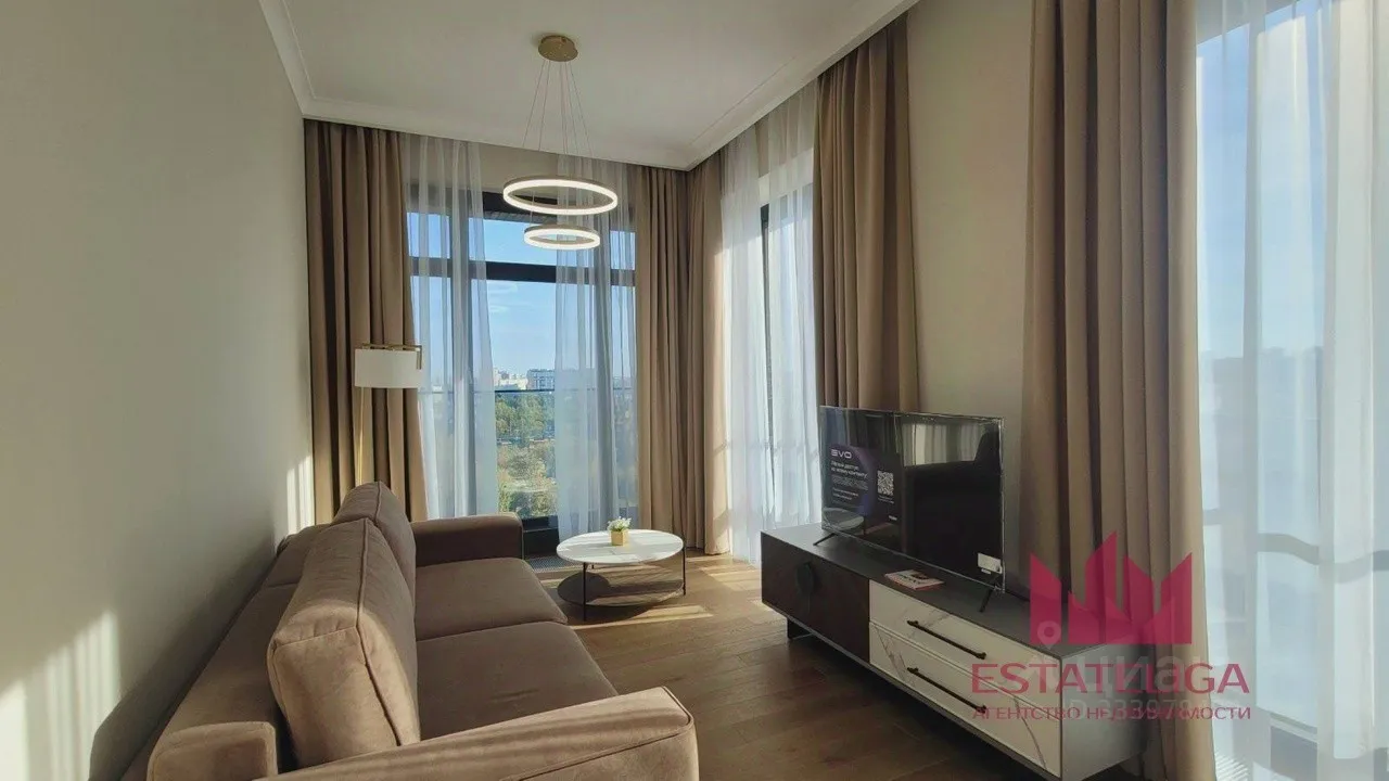 2-комн. квартира, 68 м², 8/25 этаж