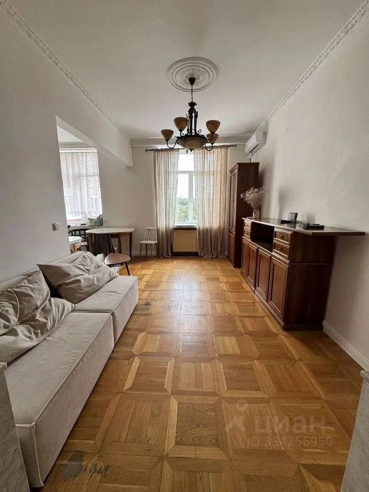 3-комн. квартира, 70 м², 6/14 этаж
