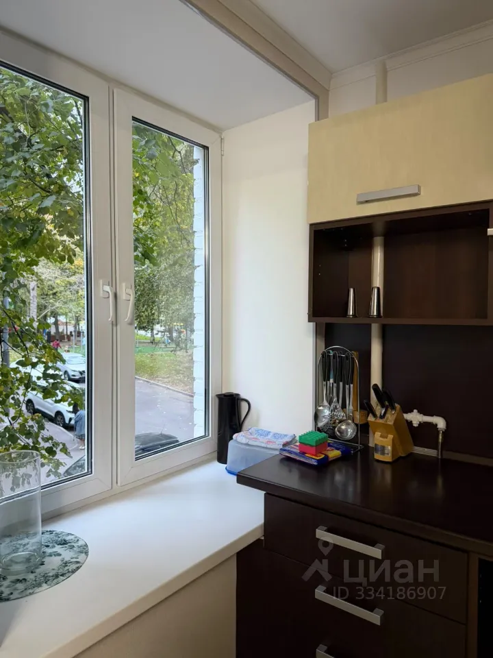 3-комн. квартира, 57 м², 2/9 этаж