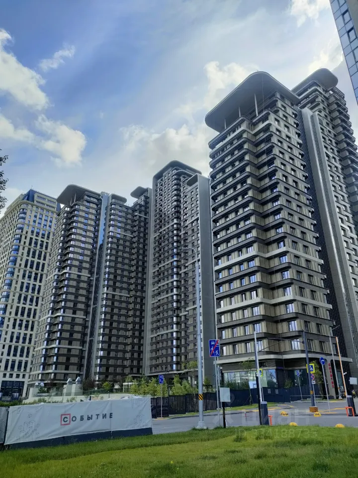 3-комн. квартира, 60,2 м², 14/36 этаж