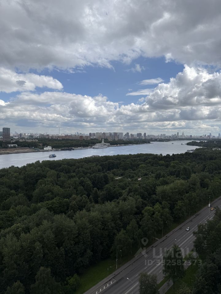 2-комн. квартира, 60,9 м², 22/24 этаж