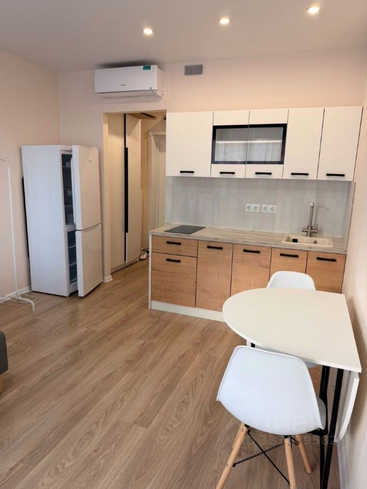 Студия, 25 м², 18/33 этаж