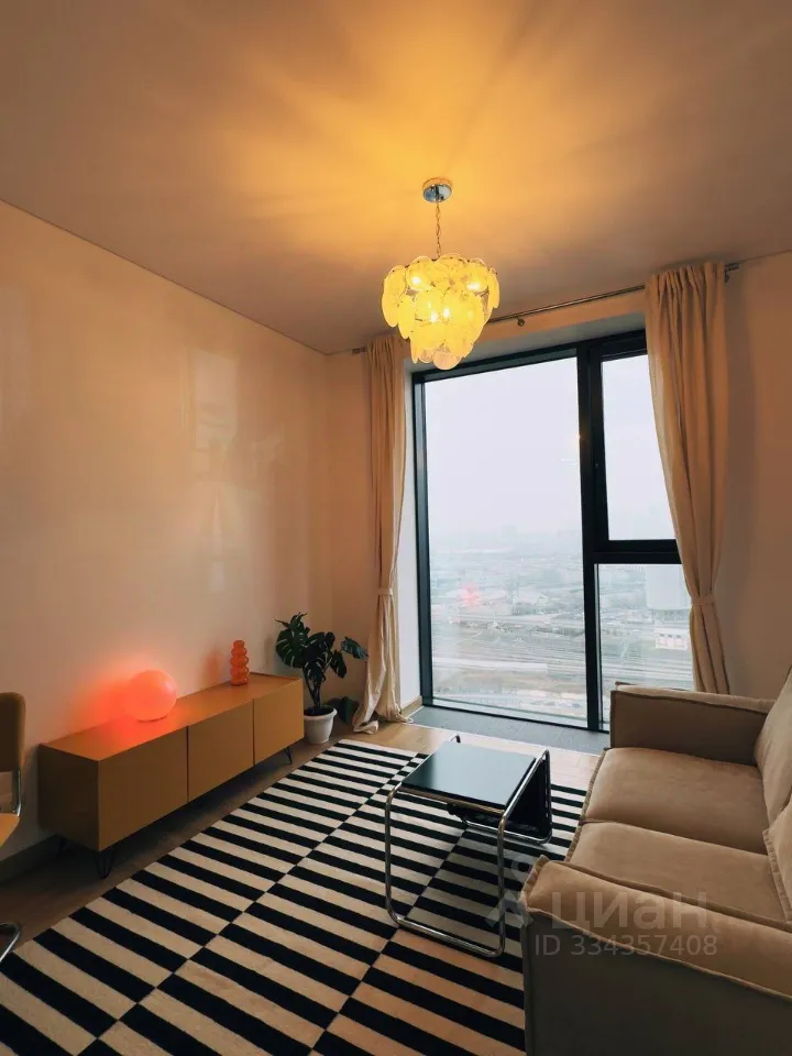 2-комн. квартира, 43 м², 23/30 этаж