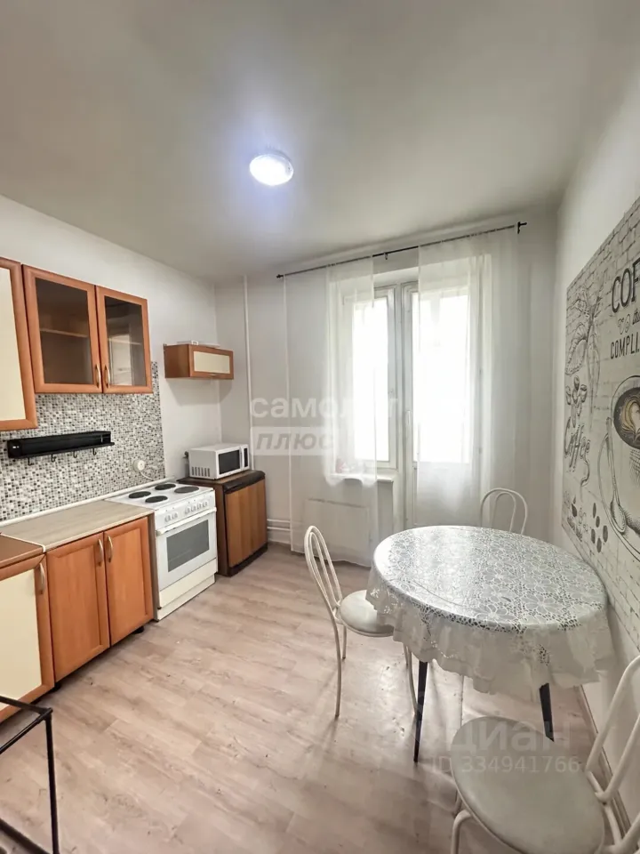 3-комн. квартира, 72 м², 12/17 этаж
