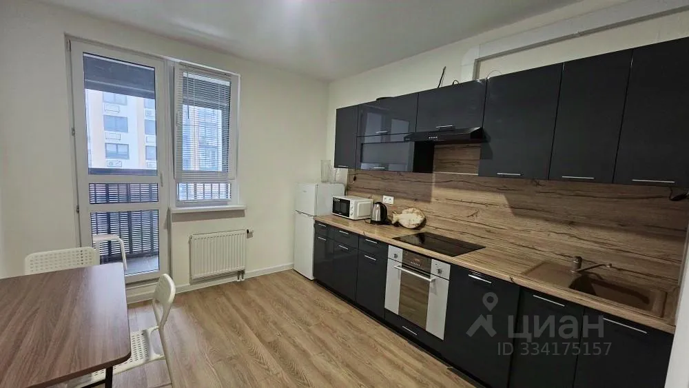 1-комн. квартира, 42,3 м², 3/14 этаж