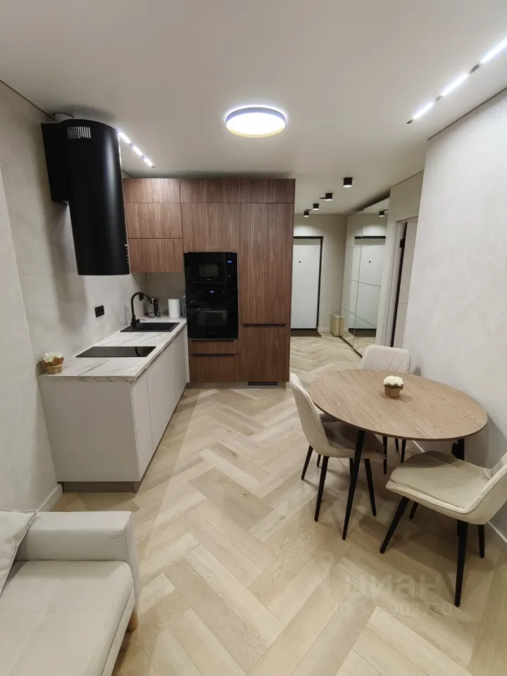 1-комн. квартира, 40 м², 2/20 этаж