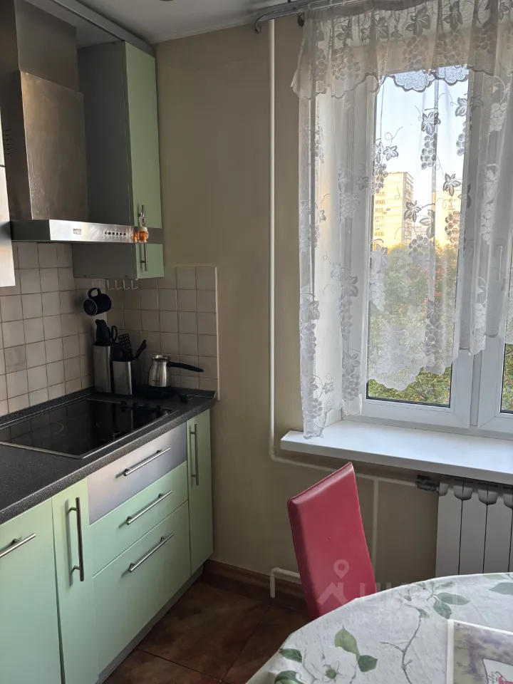 2-комн. квартира, 60 м², 6/16 этаж