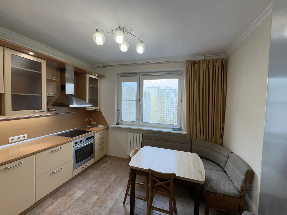 3-комн. квартира, 74 м², 13/17 этаж