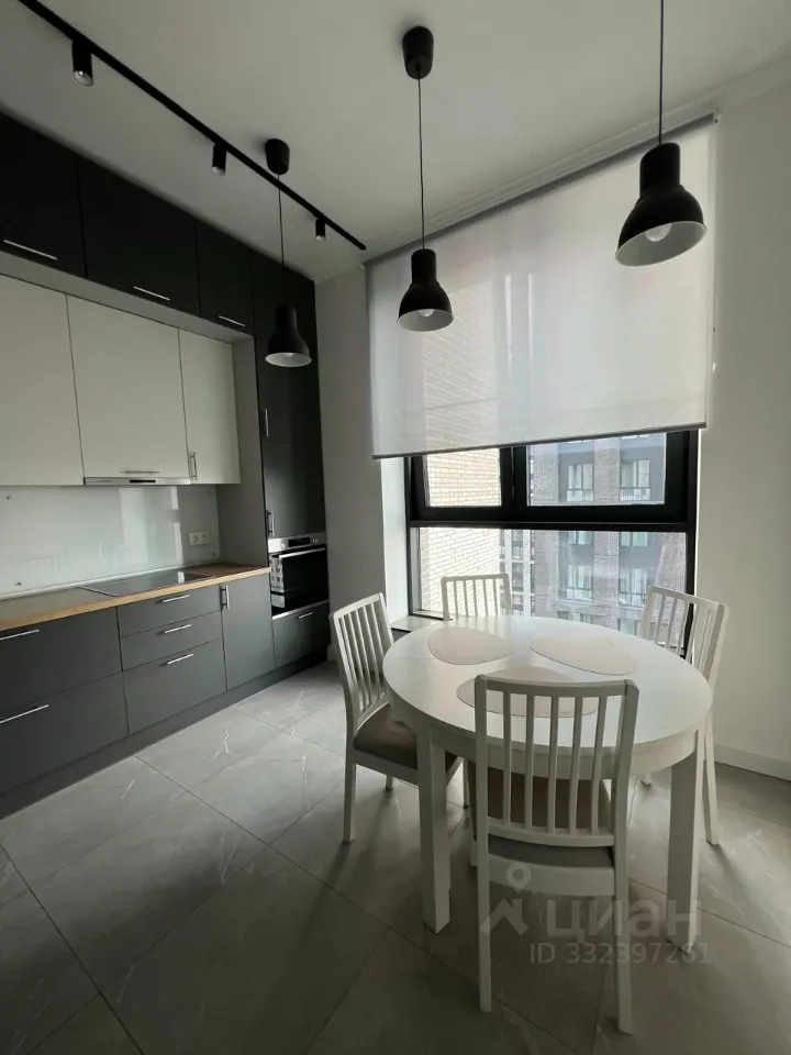 2-комн. квартира, 70 м², 13/22 этаж