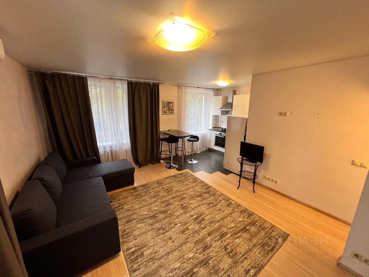Студия, 35 м², 2/5 этаж