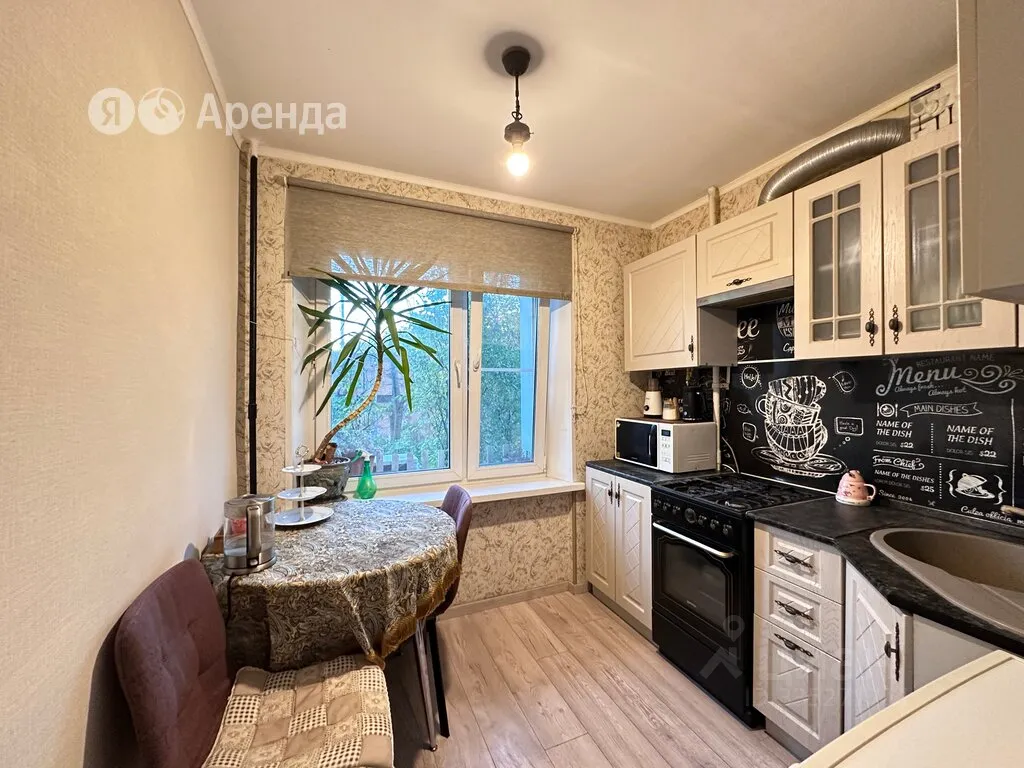 2-комн. квартира, 40 м², 2/12 этаж