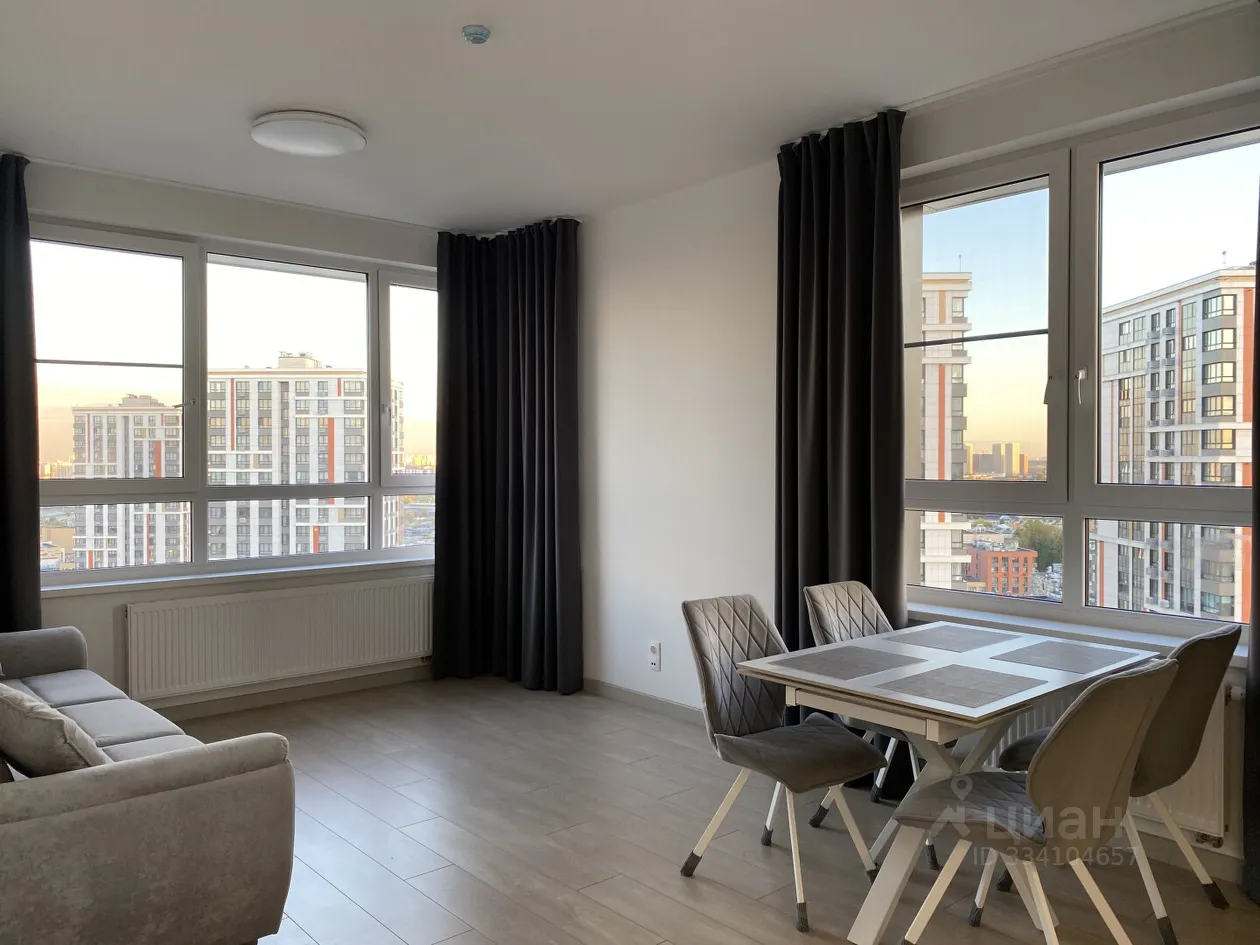 2-комн. квартира, 69,9 м², 18/24 этаж
