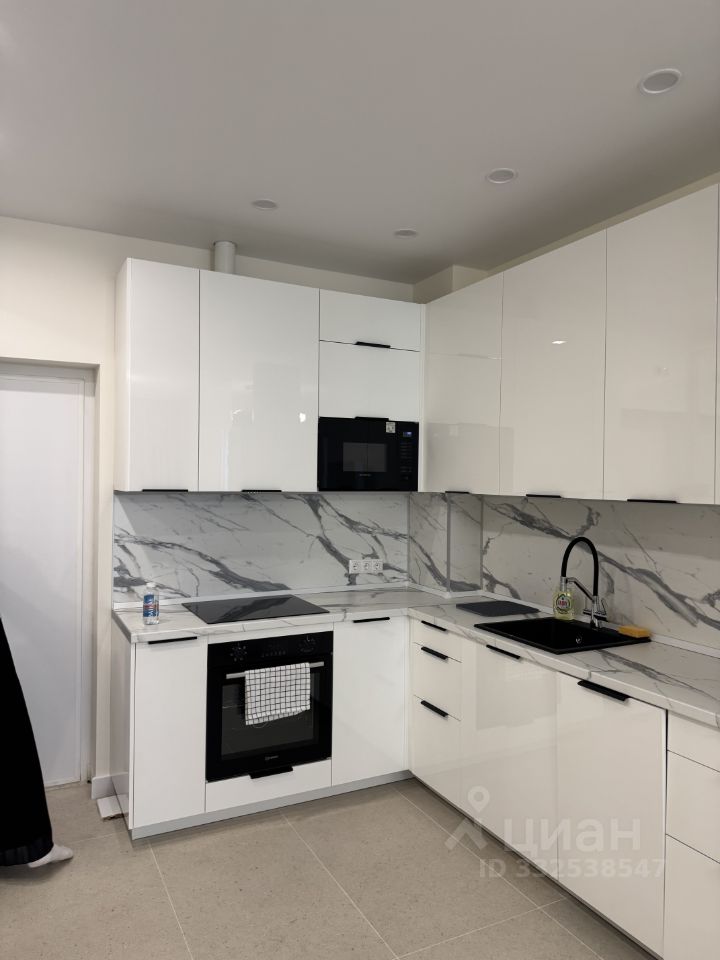 1-комн. квартира, 46 м², 8/27 этаж