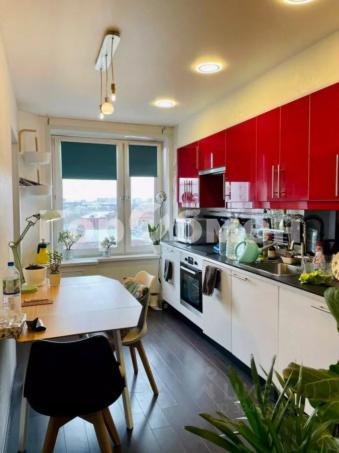 1-комн. квартира, 33 м², 10/12 этаж