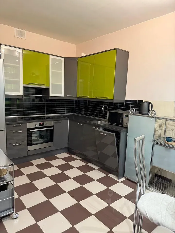 2-комн. квартира, 69 м², 3/20 этаж