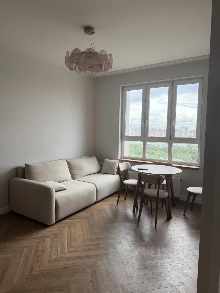 3-комн. квартира, 60 м², 18/20 этаж