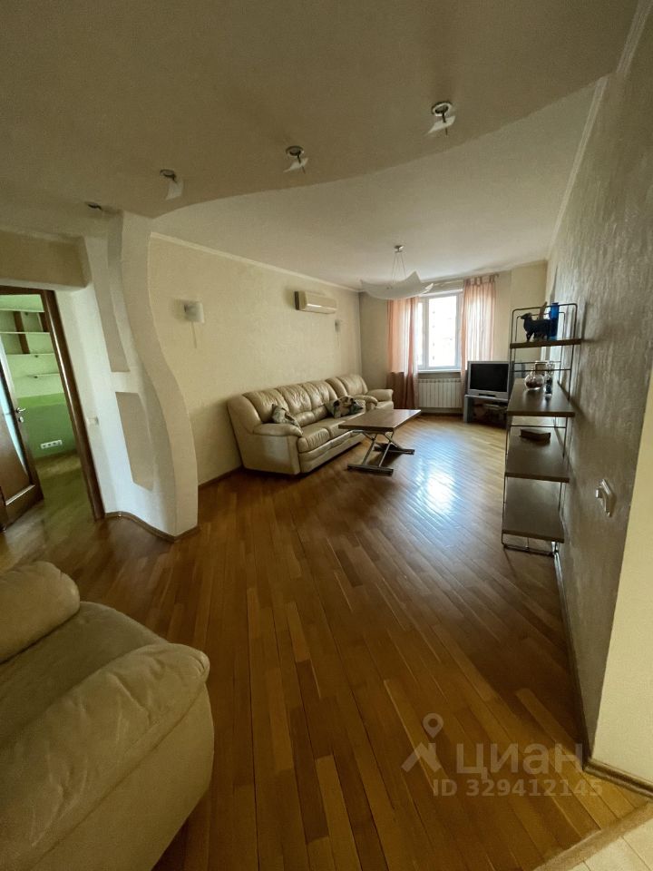 3-комн. квартира, 85 м², 9/17 этаж