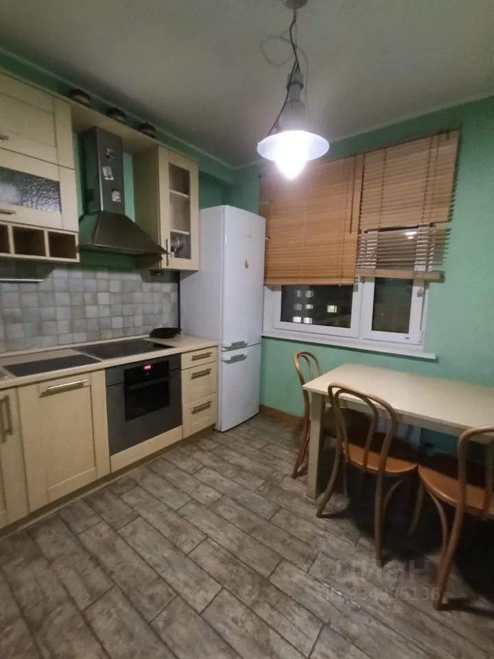 2-комн. квартира, 60 м², 7/17 этаж