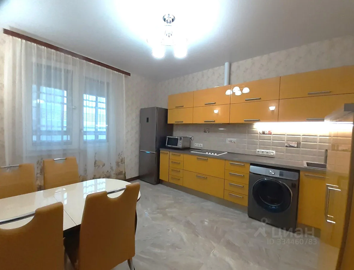 3-комн. квартира, 90 м², 7/21 этаж