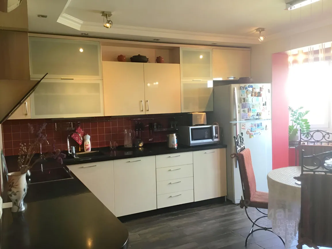 2-комн. квартира, 84 м², 7/16 этаж