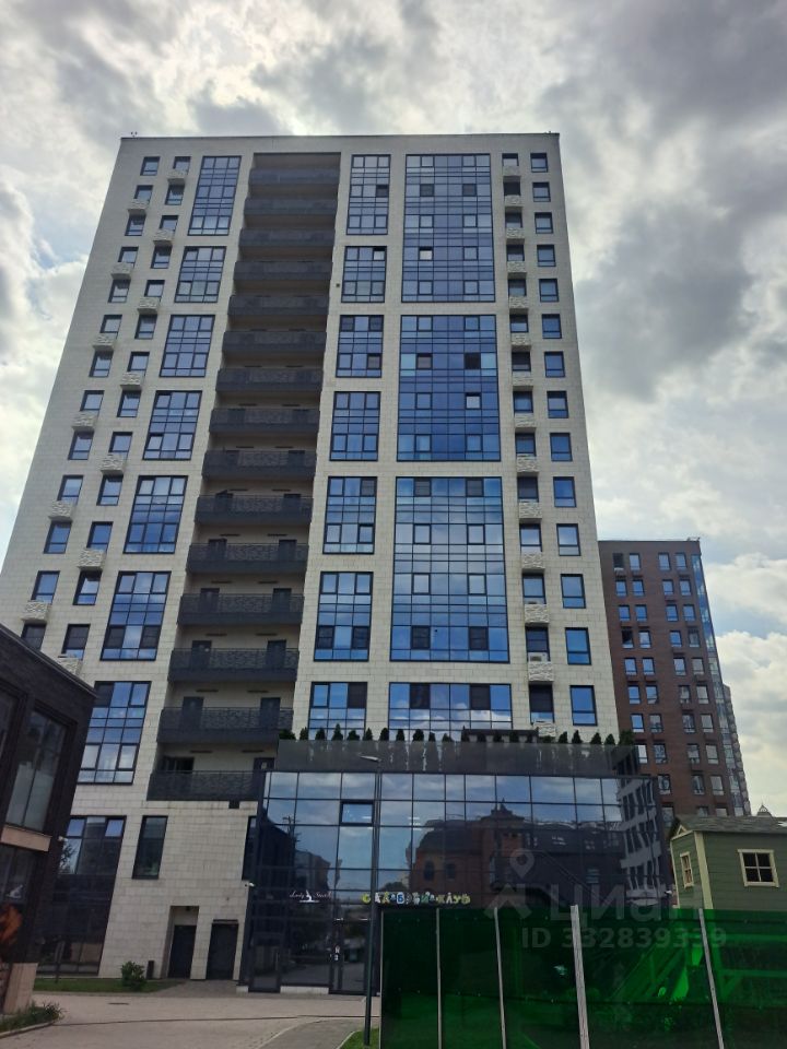 3-комн. квартира, 90 м², 5/18 этаж