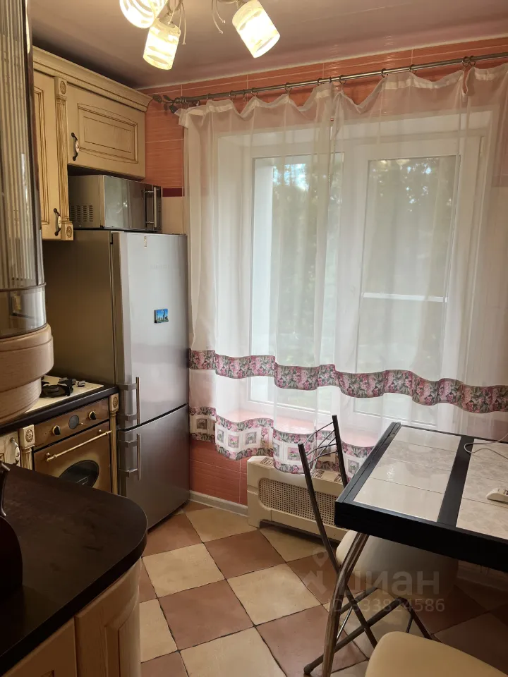 2-комн. квартира, 45 м², 4/9 этаж