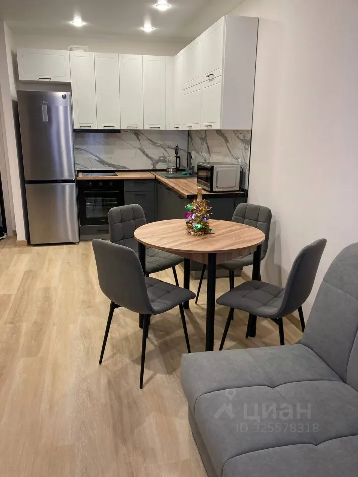 1-комн. квартира, 42 м², 17/33 этаж