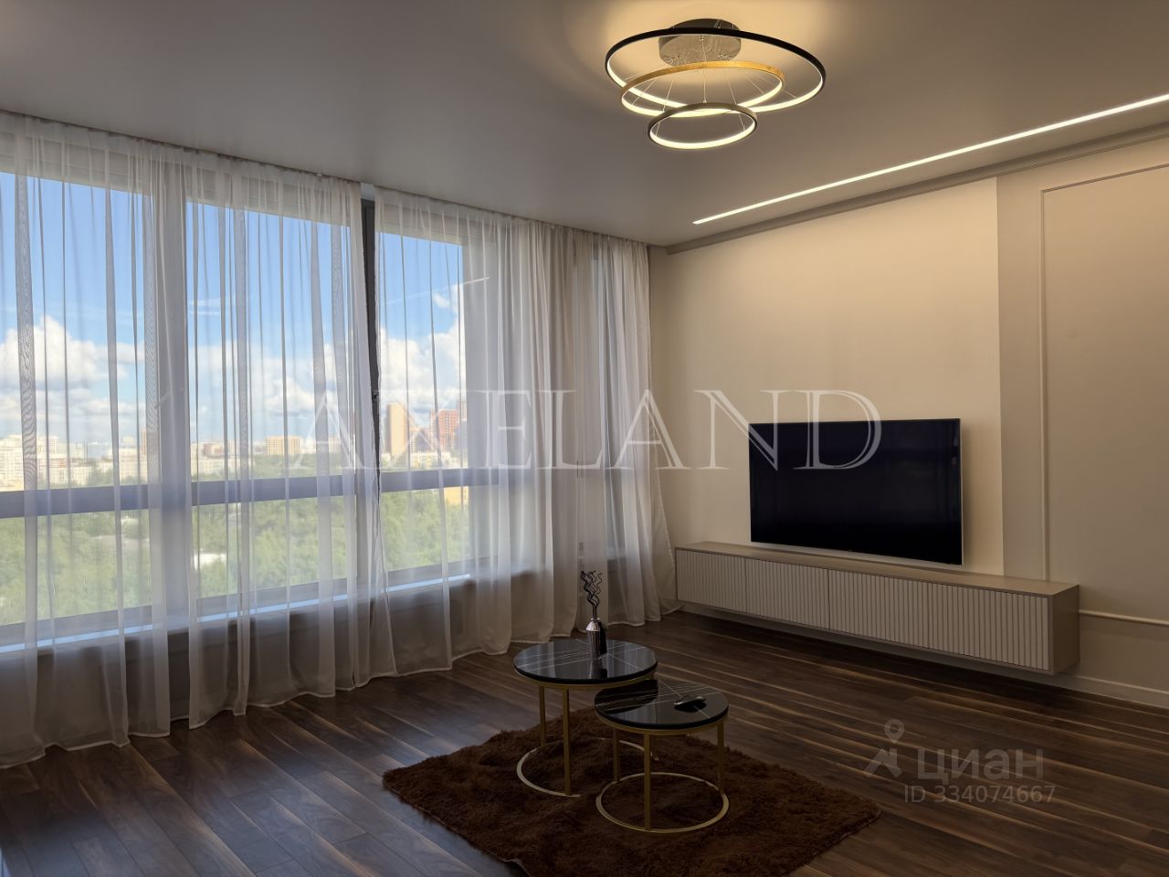 2-комн. квартира, 81 м², 18/32 этаж
