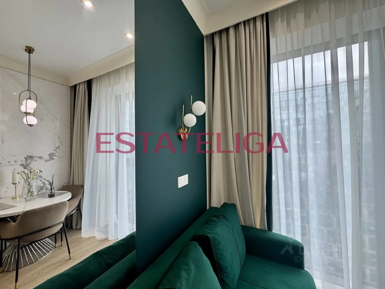 2-комн. квартира, 40 м², 25/32 этаж