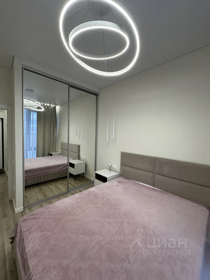 2-комн. квартира, 40 м², 24/35 этаж