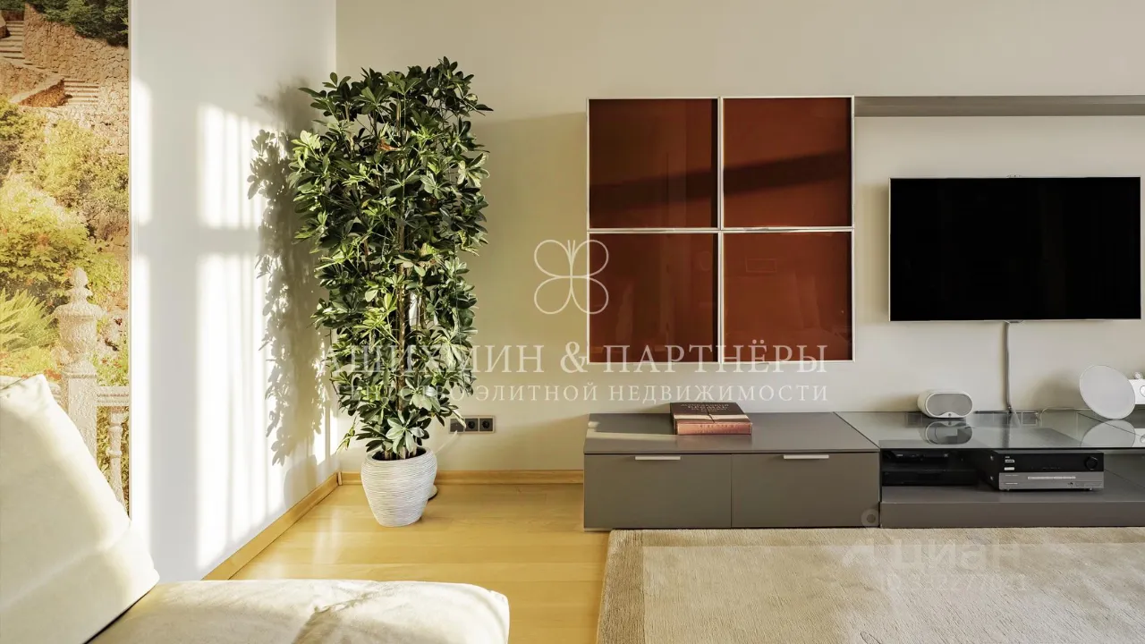 3-комн. квартира, 97,6 м², 7/10 этаж