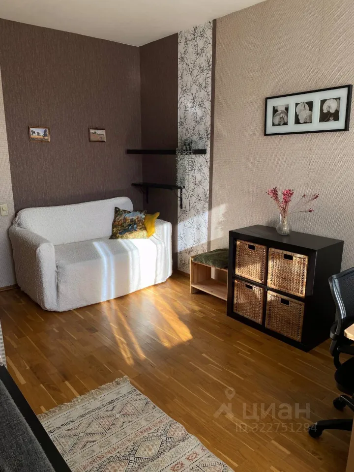 2-комн. квартира, 52 м², 7/17 этаж