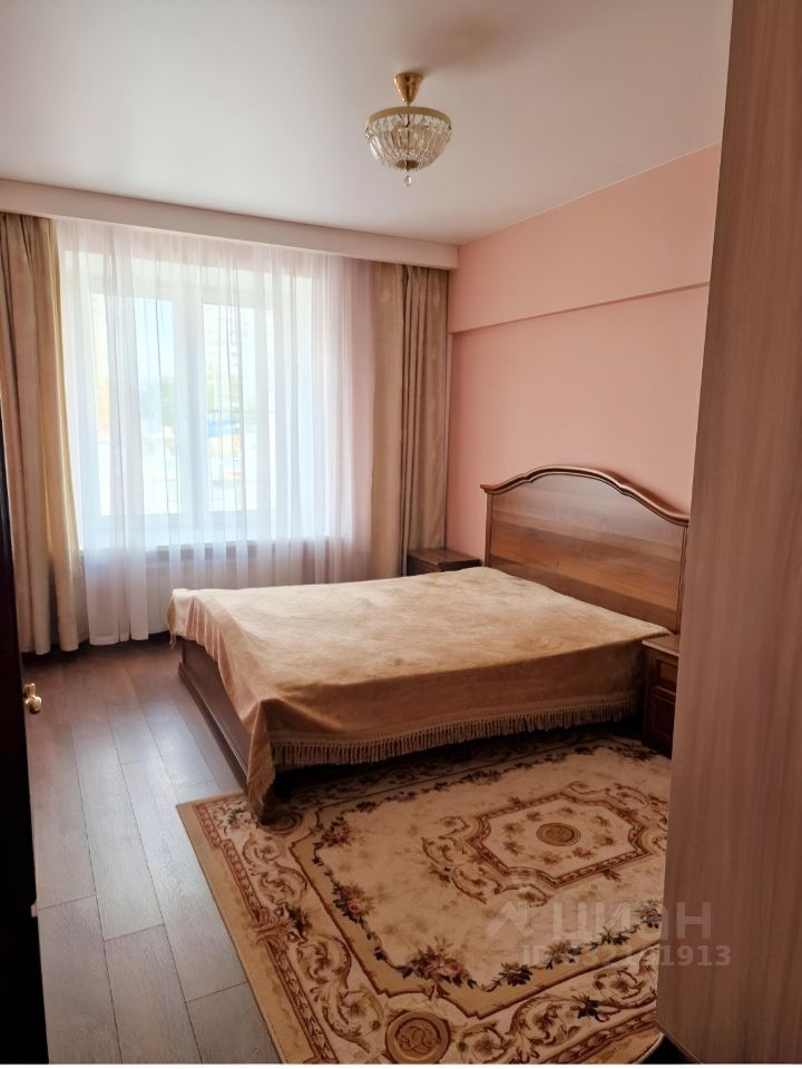 2-комн. квартира, 56 м², 2/8 этаж