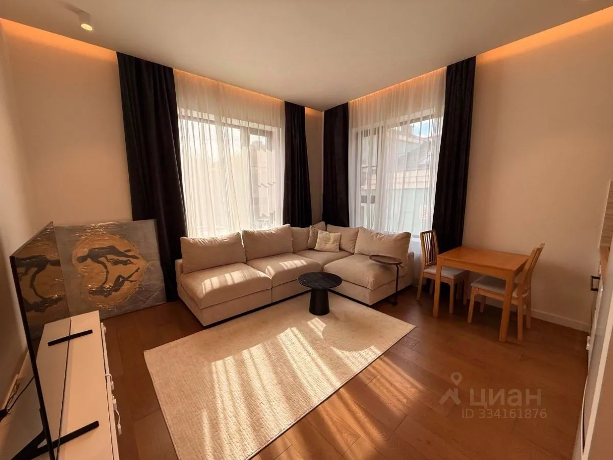 2-комн. квартира, 51 м², 2/8 этаж