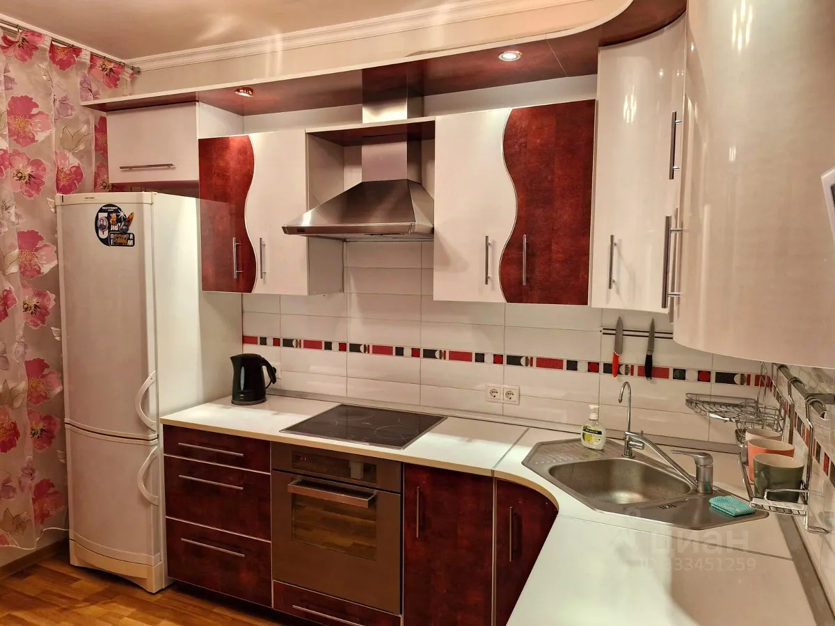 2-комн. квартира, 54 м², 12/23 этаж