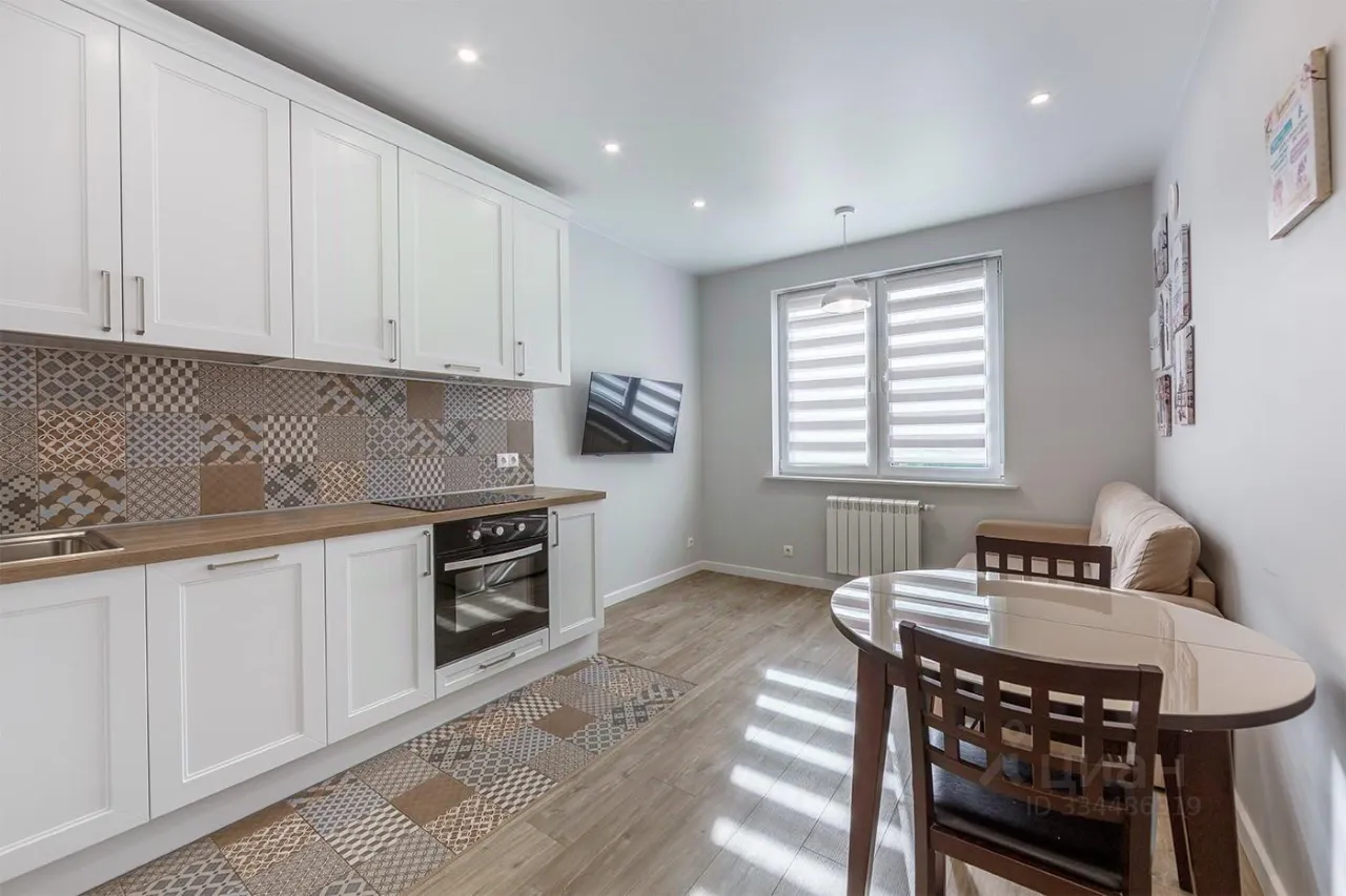 2-комн. квартира, 62,5 м², 7/17 этаж
