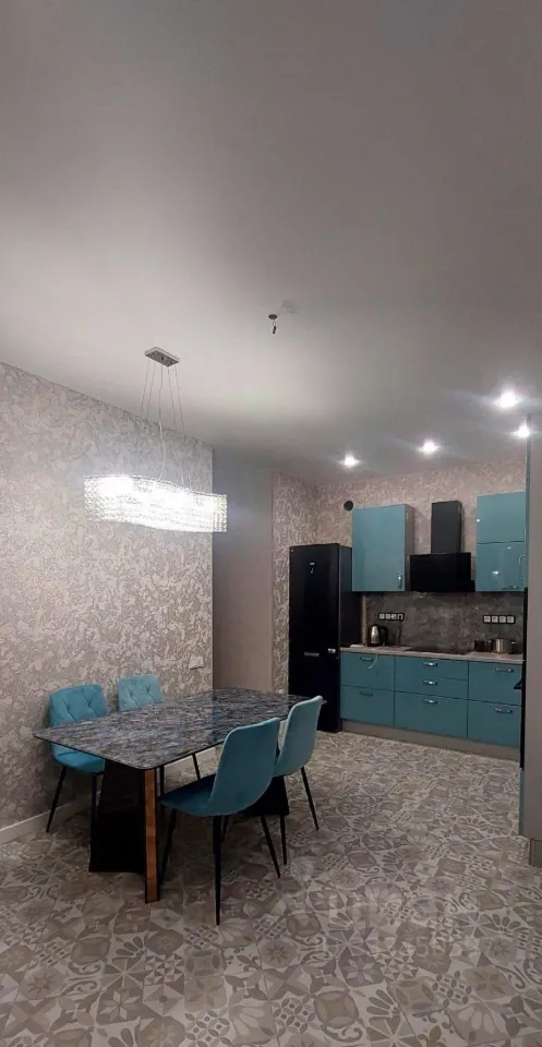 2-комн. квартира, 79,9 м², 18/30 этаж
