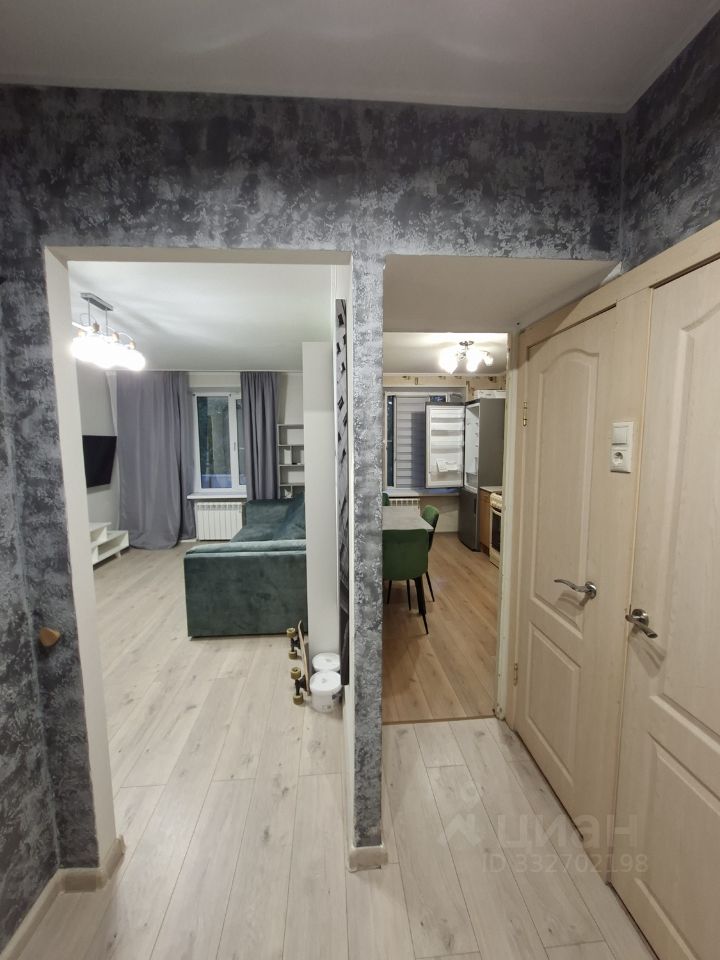 2-комн. квартира, 49 м², 3/12 этаж