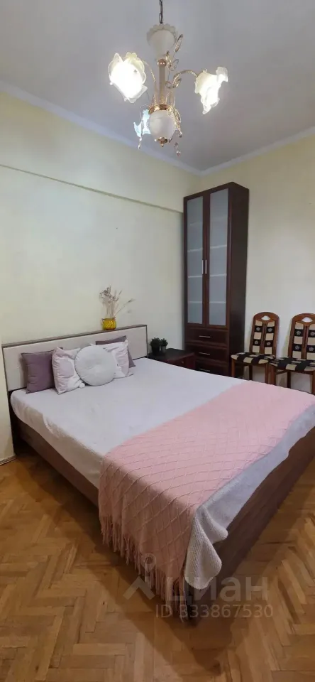 3-комн. квартира, 70 м², 3/5 этаж