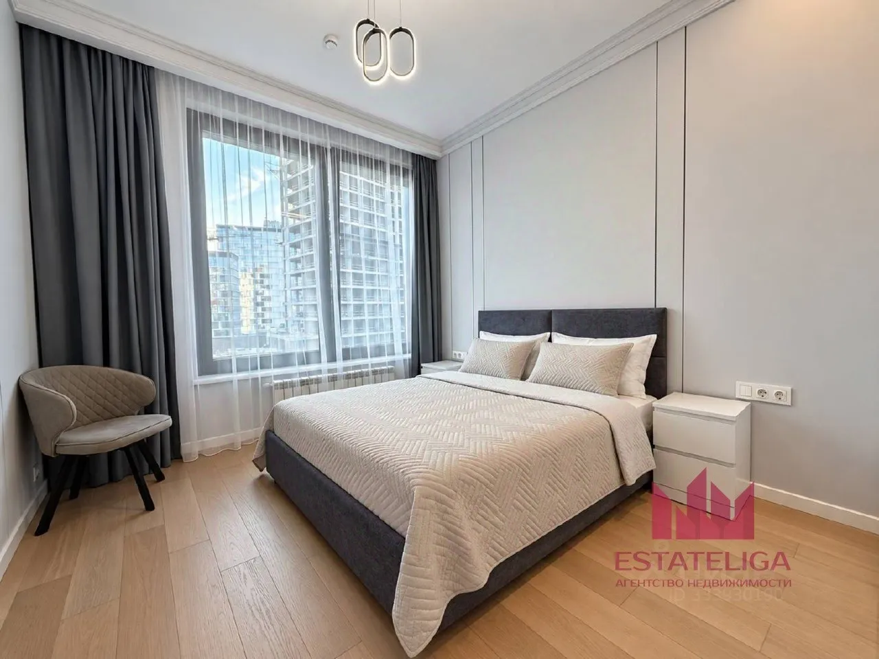 2-комн. квартира, 43 м², 13/25 этаж