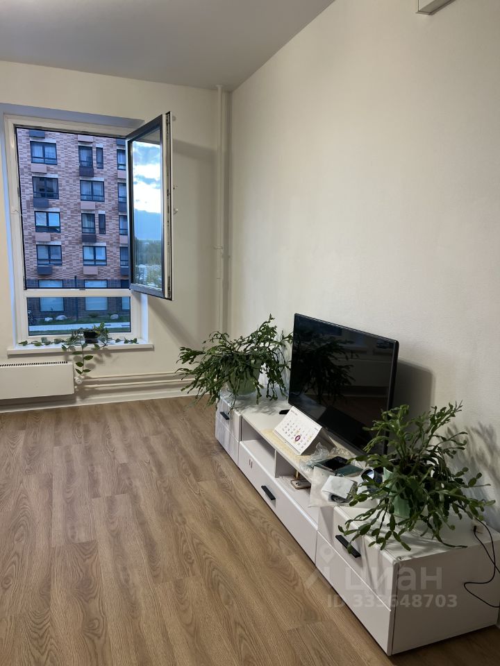 2-комн. квартира, 40 м², 2/16 этаж