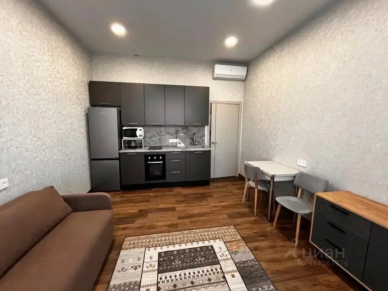Студия, 33 м², 46/46 этаж