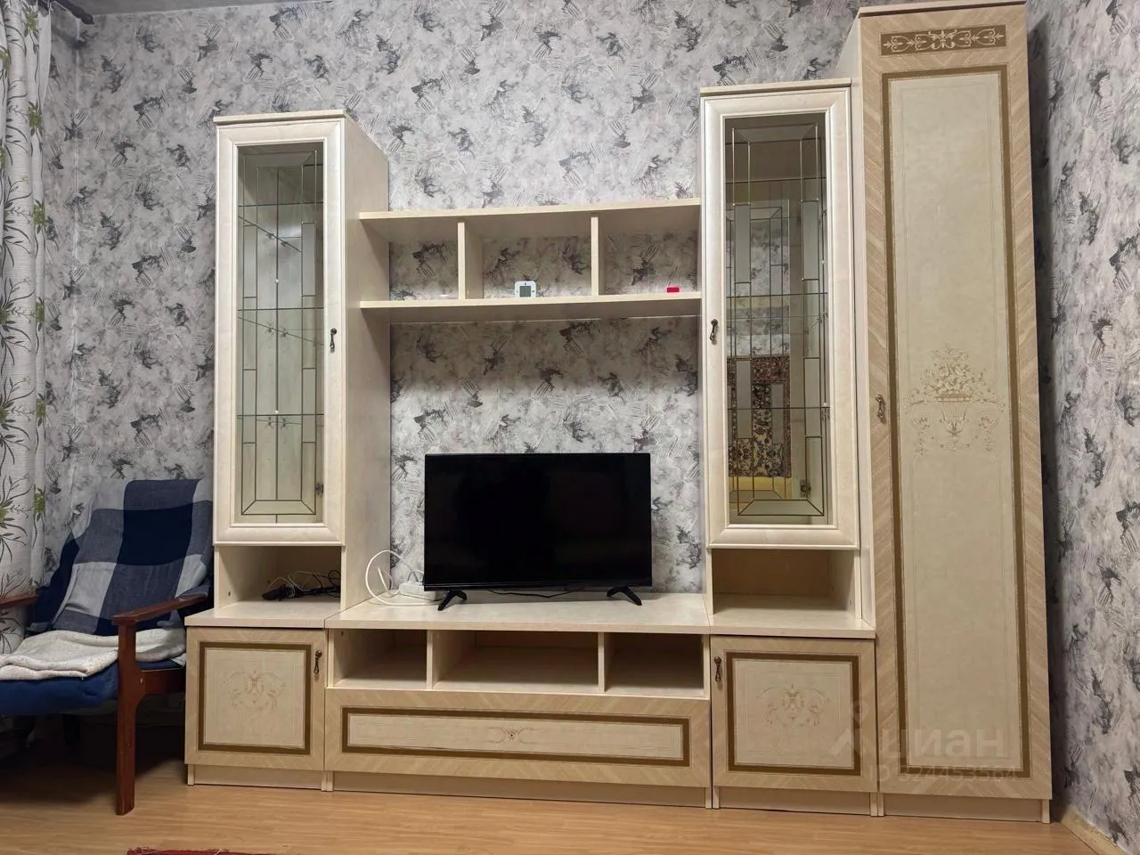 2-комн. квартира, 65 м², 14/14 этаж