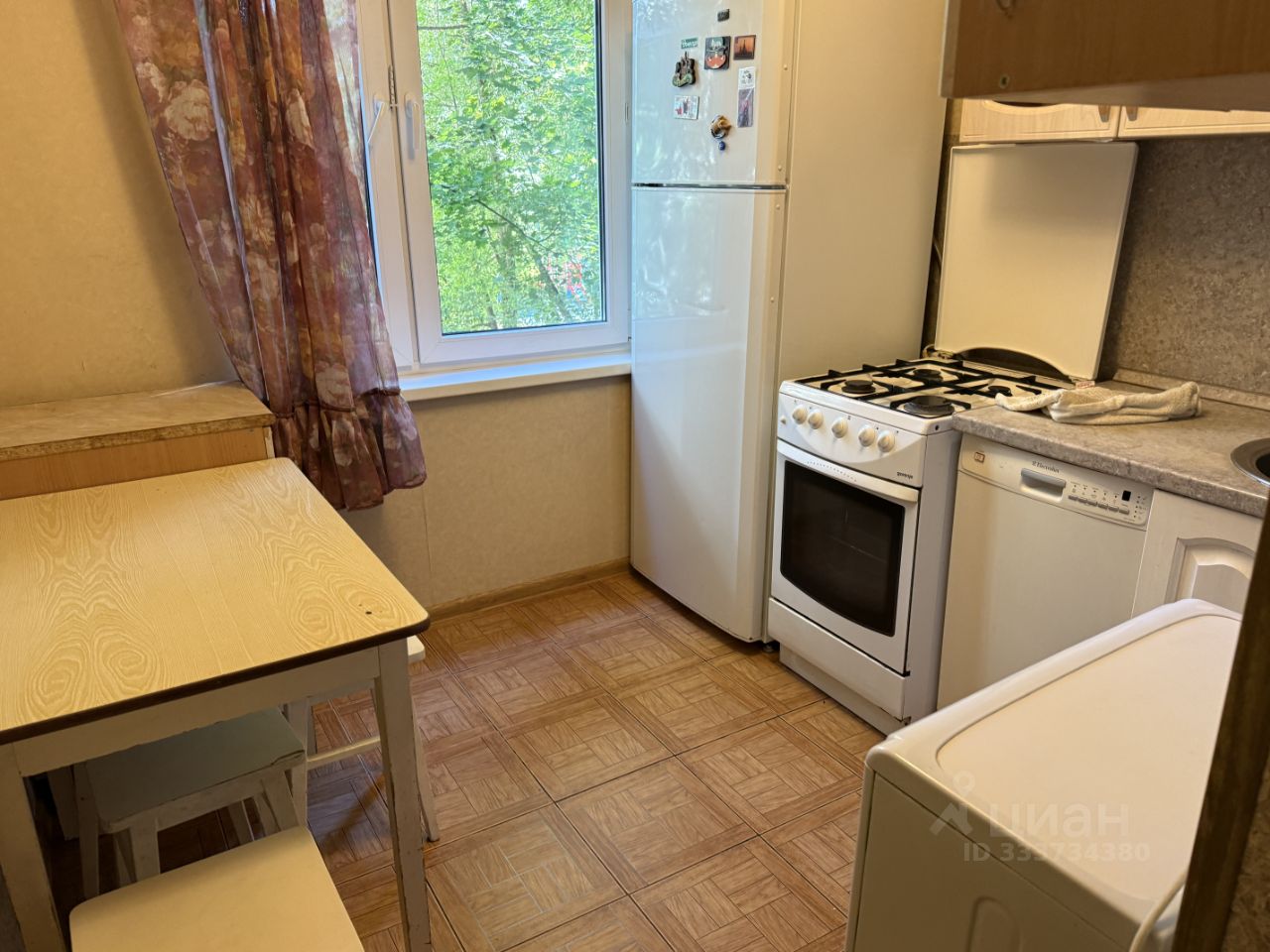 3-комн. квартира, 49 м², 2/9 этаж